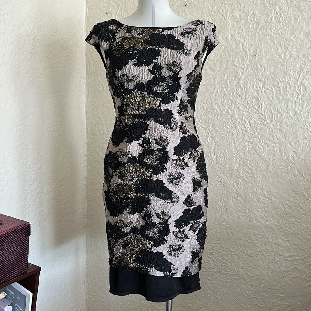 Vera Wang Dress Black Gold Metallic Brocade Sheath Dress 8